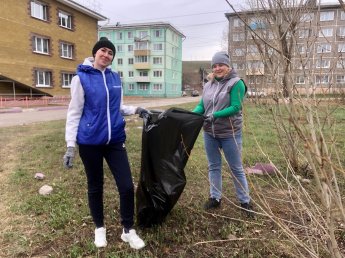 Специалисты МУ «ГМСК» присоединились к Всероссийскому субботнику, проходящему по всей стране.
